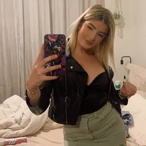 Meet your Posher, Lilli